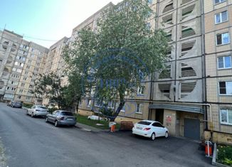 Продаю трехкомнатную квартиру, 70 м2, Алексеевка, Республиканская улица