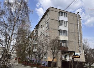 Продажа однокомнатной квартиры, 33 м2, Первоуральск, проспект Космонавтов, 9