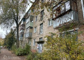 Продается 3-комнатная квартира, 55 м2, Калужская область, улица Никитина, 95