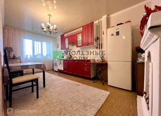 Продам 3-ком. квартиру, 81.3 м2, Набережные Челны, улица 40 лет Победы, 33