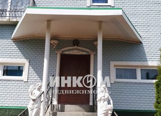 Продаю дом, 262 м2, деревня Якиманское, Солнечная улица, 25