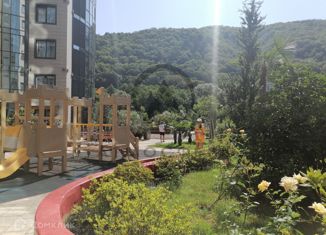 Продаю 2-комнатную квартиру, 64.6 м2, село Небуг, улица Газовиков, 3А/2