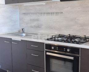 Сдается 2-ком. квартира, 52 м2, село Мариинский, Лазурная улица, 11