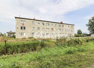 Продается двухкомнатная квартира, 41 м2, деревня Нариманова, Центральная улица, 22