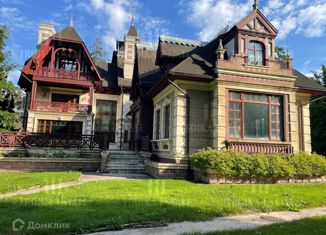 Дом на продажу, 950 м2, поселок дома отдыха Озера, Озёрная улица, 73