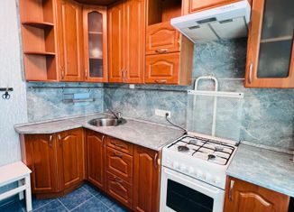 Продаю 3-ком. квартиру, 57.4 м2, Москва, улица Молостовых, 6к4, улица Молостовых