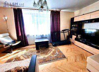 Продается 3-ком. квартира, 58.1 м2, Санкт-Петербург, Дальневосточный проспект, 38, метро Улица Дыбенко