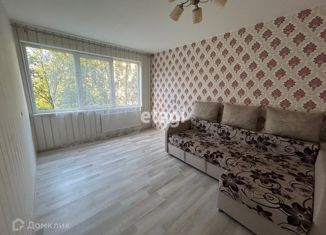 Продажа трехкомнатной квартиры, 57 м2, Санкт-Петербург, проспект Маршала Жукова, 72к2