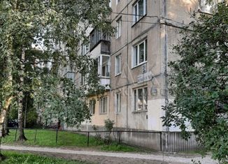 Продам 1-ком. квартиру, 32.4 м2, Санкт-Петербург, проспект Испытателей, 20, метро Пионерская