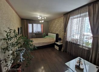 Продажа 3-комнатной квартиры, 68 м2, Тюменская область, 7-й микрорайон, 19