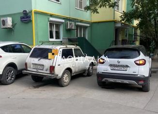 Продается 3-ком. квартира, 84 м2, Ростов-на-Дону, 2-я Краснодарская улица, 143/1