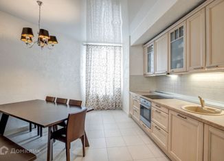 Продается 2-комнатная квартира, 75.8 м2, Санкт-Петербург, Барочная улица, 12, метро Чкаловская