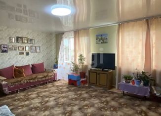 Продажа дома, 128.5 м2, посёлок городского типа Тугулым, площадь 50-летия Октября