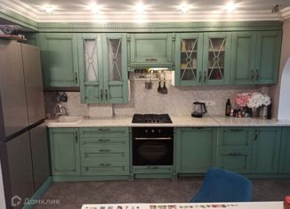 Продаю 3-комнатную квартиру, 87.7 м2, село Подстёпки, Лазурный переулок, 1