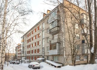 Продам трехкомнатную квартиру, 52 м2, Петрозаводск, Нойбранденбургская улица, 25