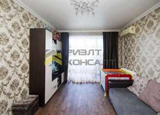 Двухкомнатная квартира на продажу, 45.6 м2, Омская область, Алтайская улица, 48