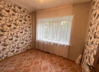 Продаю однокомнатную квартиру, 30.9 м2, Ачинск, улица Лебеденко, 2