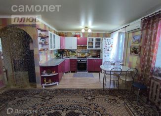 3-комнатная квартира на продажу, 76.4 м2, Краснодарский край, улица Ленина, 95