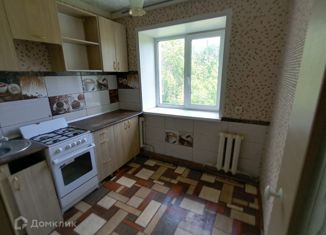 Продается трехкомнатная квартира, 57.5 м2, Курган, Комсомольская улица, 11