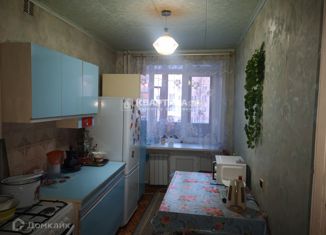 Продается двухкомнатная квартира, 52.9 м2, Невьянск, улица Ленина, 27