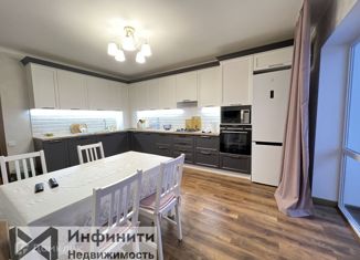 Продажа 3-ком. квартиры, 115 м2, Ставрополь, улица 45-я Параллель, 2, микрорайон №30