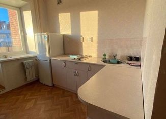 Сдача в аренду 1-ком. квартиры, 30 м2, Вологда, улица Возрождения, 82А, микрорайон Южный