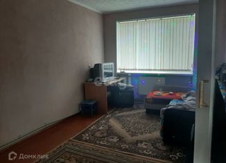 Двухкомнатная квартира на продажу, 47 м2, село Клепинино, микрорайон Октябрьский Массив, 26