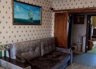 4-ком. квартира на продажу, 92 м2, Чапаевск, улица Котовского, 17