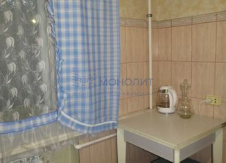 Продается двухкомнатная квартира, 40 м2, Нижегородская область, улица Революции, 19
