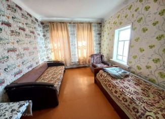 Продам 2-ком. квартиру, 56.1 м2, Можга, Интернациональная улица, 126