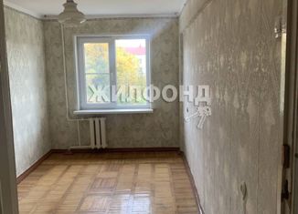 Продаю 3-ком. квартиру, 59 м2, Краснодар, Брянская улица, 2А, Брянская улица