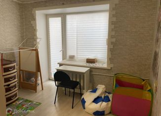 Продам 2-ком. квартиру, 47.7 м2, поселок городского типа Товарково, Туркестанская улица, 5