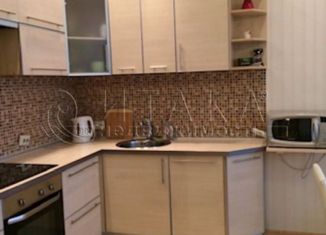 Продам 1-комнатную квартиру, 60.5 м2, Санкт-Петербург, Свеаборгская улица, 12, Свеаборгская улица