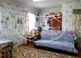Продаю двухкомнатную квартиру, 40 м2, село Белоево, улица Димитрова, 23