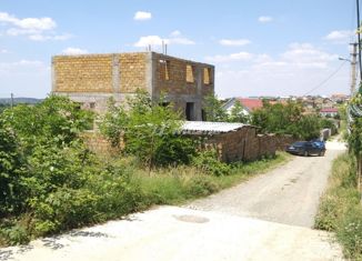 Продам участок, 12 сот., посёлок городского типа Молодёжное, Клубничная улица