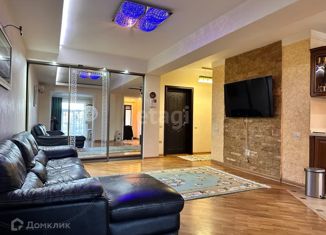 Трехкомнатная квартира на продажу, 94 м2, Махачкала, улица Керимова, 33