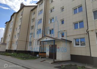 Продается 1-комнатная квартира, 30.4 м2, деревня Крутые Выселки, улица Герасимова, 2литО, ЖК Изумрудный Город