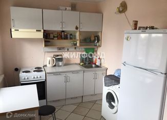 Продажа 2-ком. квартиры, 44 м2, Новосибирск, проспект Димитрова, 18, проспект Димитрова