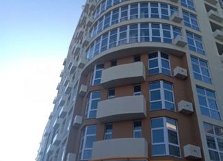 Продам 2-ком. квартиру, 70 м2, Симферополь, улица Будённого, 33к3, ЖК Солнечный