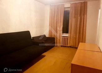 Сдается однокомнатная квартира, 25 м2, Москва, улица Плющева, 10к2, улица Плющева