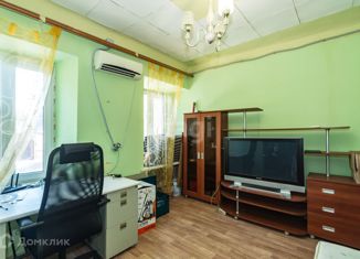 Продам трехкомнатную квартиру, 48.7 м2, Ростов-на-Дону, Социалистическая улица, 193, Кировский район