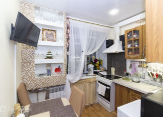 Продам 3-комнатную квартиру, 41.3 м2, Тюмень, Волгоградская улица, 103