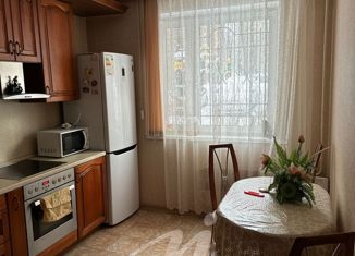 Продам 2-комнатную квартиру, 53.2 м2, Москва, улица Рогова, 20к1, улица Рогова