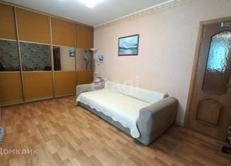 2-комнатная квартира на продажу, 50.2 м2, поселок Орловка, Спортивная улица, 8