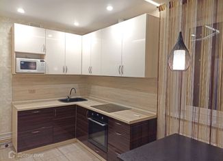 Продаю 2-ком. квартиру, 46.2 м2, деревня Батино, улица Сергея Есенина, 9