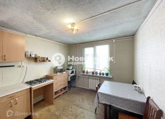 Продам 3-комнатную квартиру, 70 м2, Киров, улица Щорса, 26