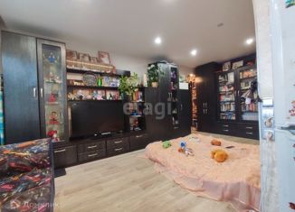 Продажа трехкомнатной квартиры, 55.6 м2, Нижний Новгород, улица Искры, 44, метро Ленинская