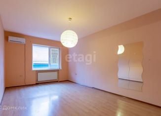 Продаю 1-комнатную квартиру, 42.5 м2, Краснодар, улица Григория Пономаренко, 10, улица Григория Пономаренко