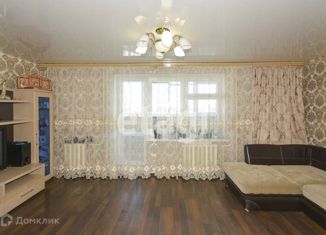 Продается 2-комнатная квартира, 63 м2, Тюмень, улица Чернышевского, 2Бк2