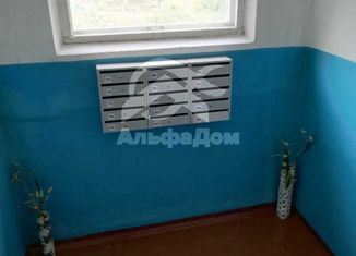 Продам однокомнатную квартиру, 35.5 м2, посёлок городского типа Зауральский, 2-й квартал, 6